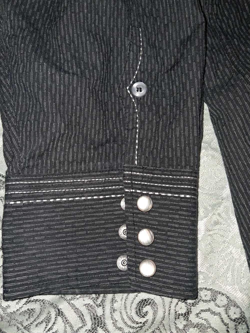 Vintage Panhandle Slim Wear Embroidered Pearl Snap Button Up w. Decorative Shirt